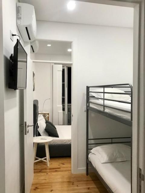 Your Home In Bairro Alto Лиссабон Экстерьер фото